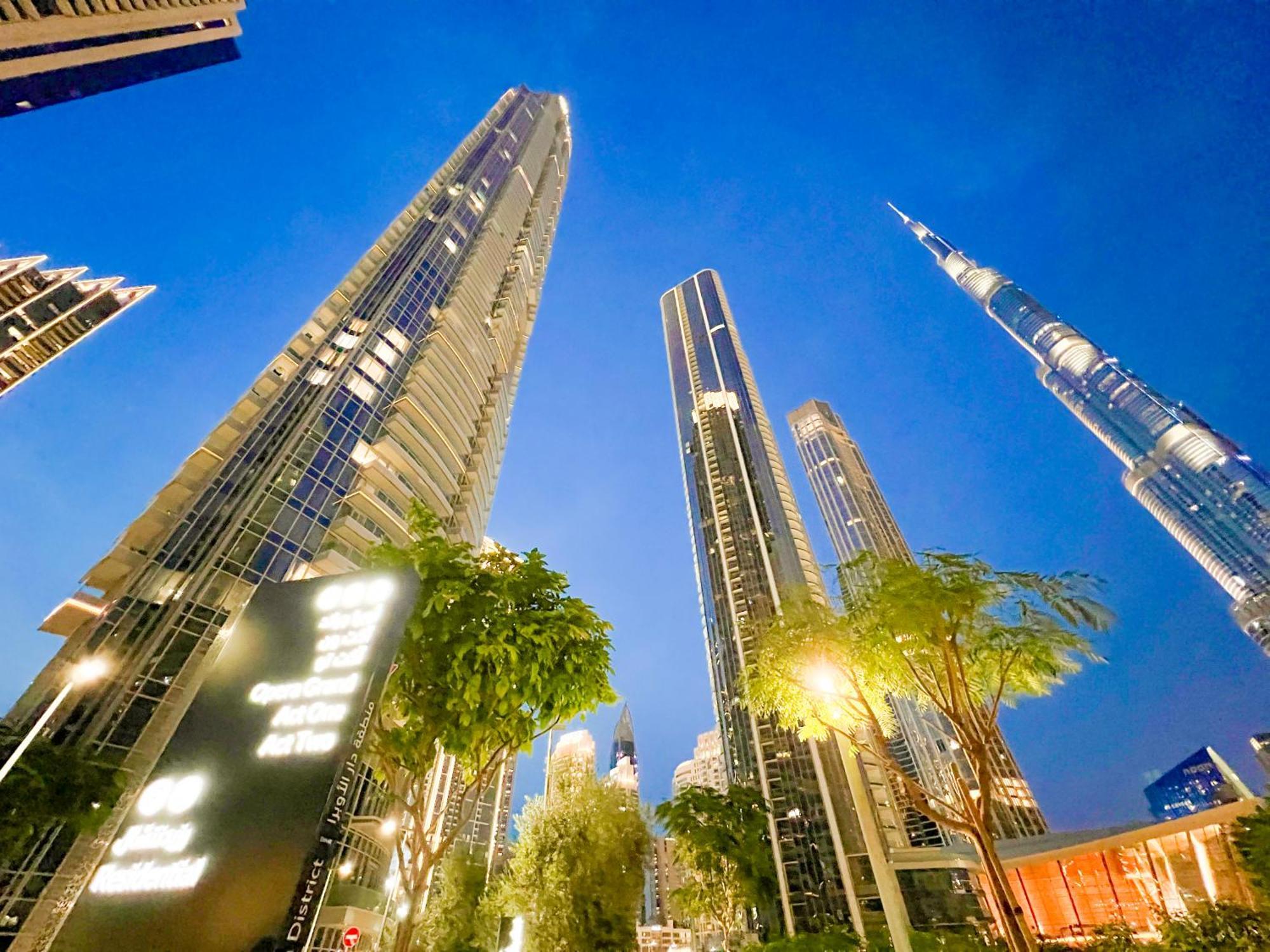 Downtown Luxury - Stunning Burj Khalifa & Sea View - 5 Minutes Walk To Dubai Mall Exteriér fotografie